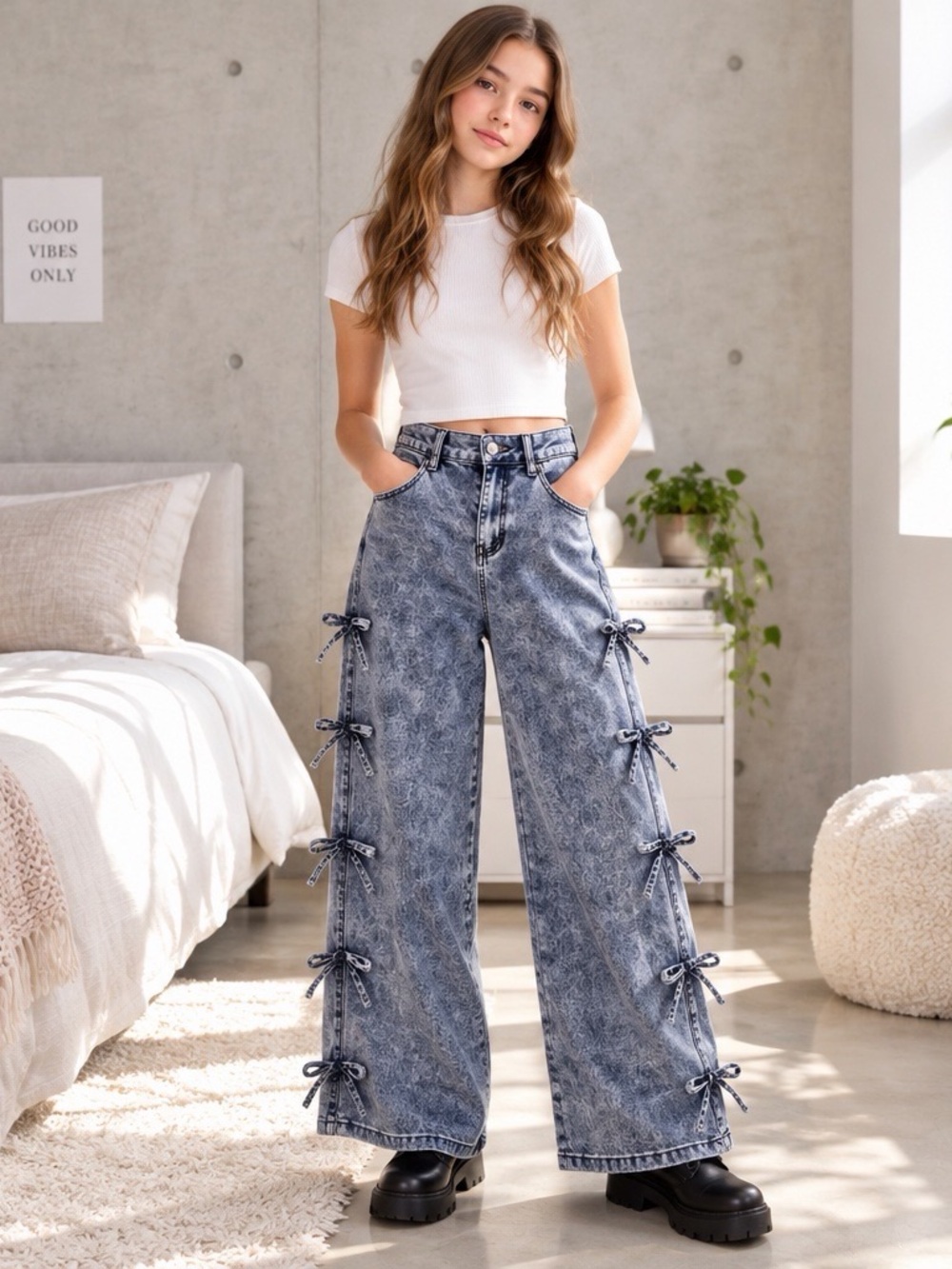 Acid Wash Wide Leg Jeans Side Bow Ties Size 6